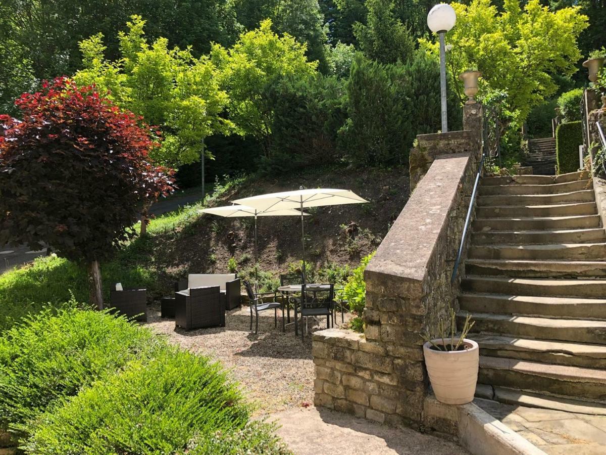 Hôtel et Studios d'Orfeuil Bourbonne-les-Bains Exterior foto